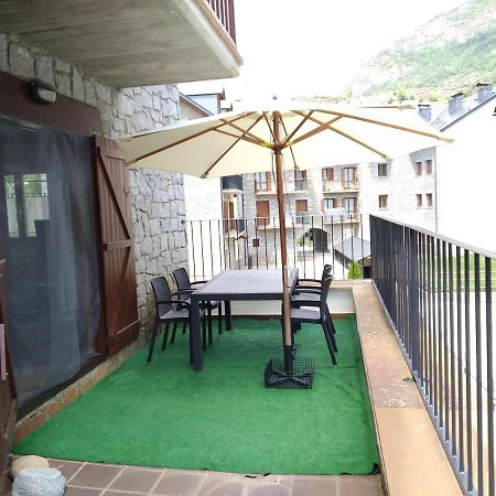 Vivienda Benasque Ibonet Apartment ภายนอก รูปภาพ