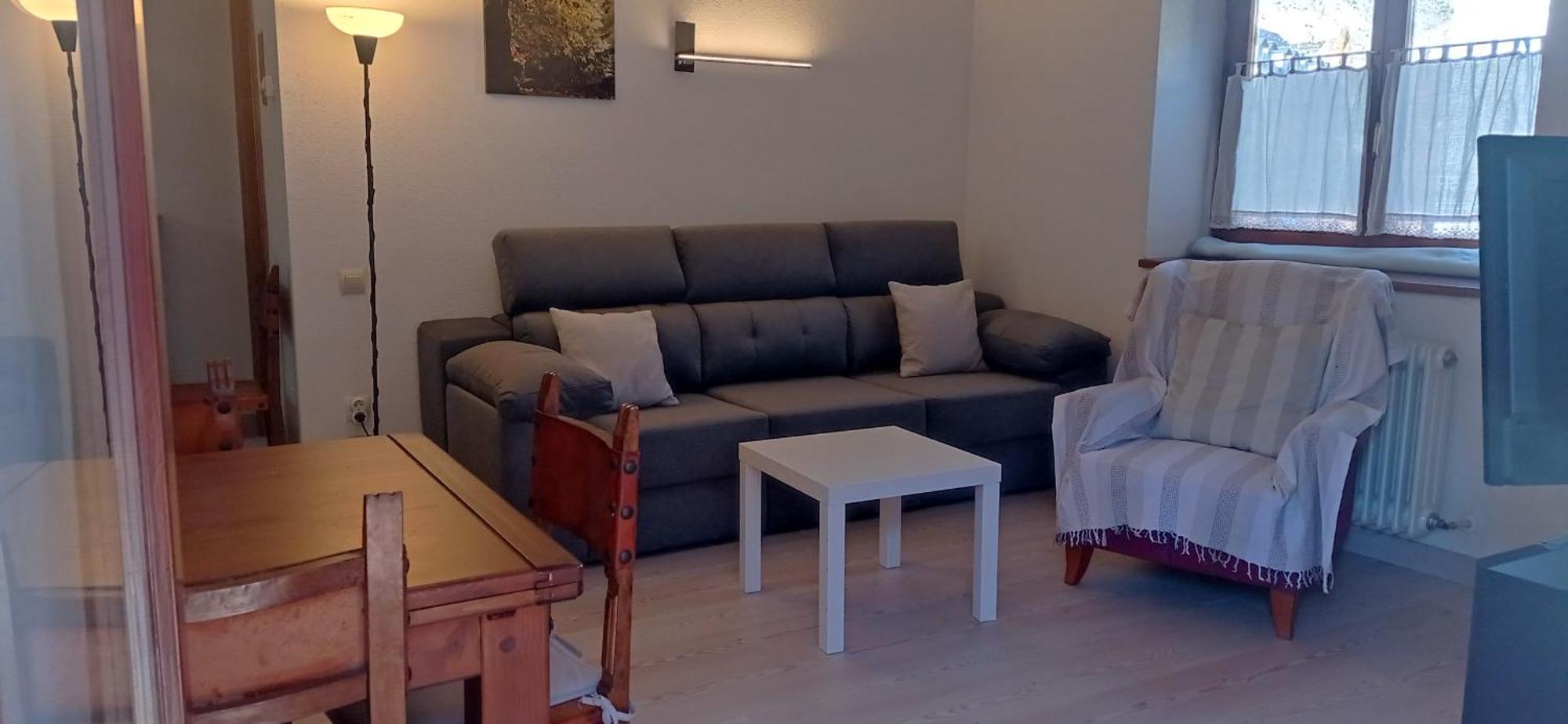 Vivienda Benasque Ibonet Apartment ภายนอก รูปภาพ
